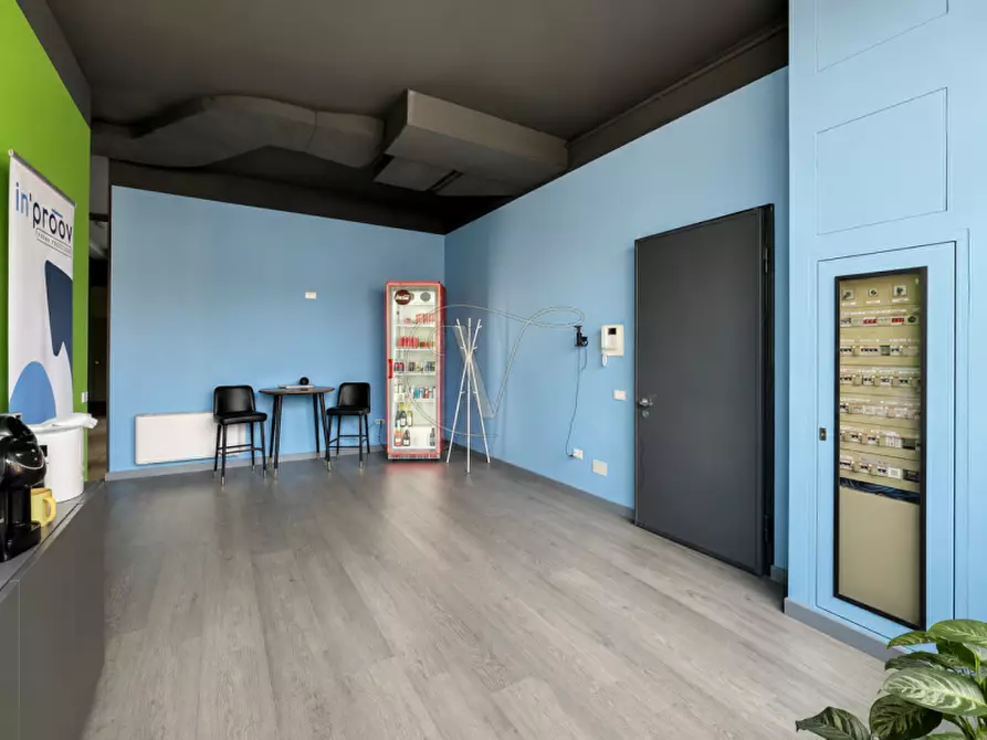 Immagine 18 di Ufficio in vendita  in Via della Croce Rossa 8 a Padova