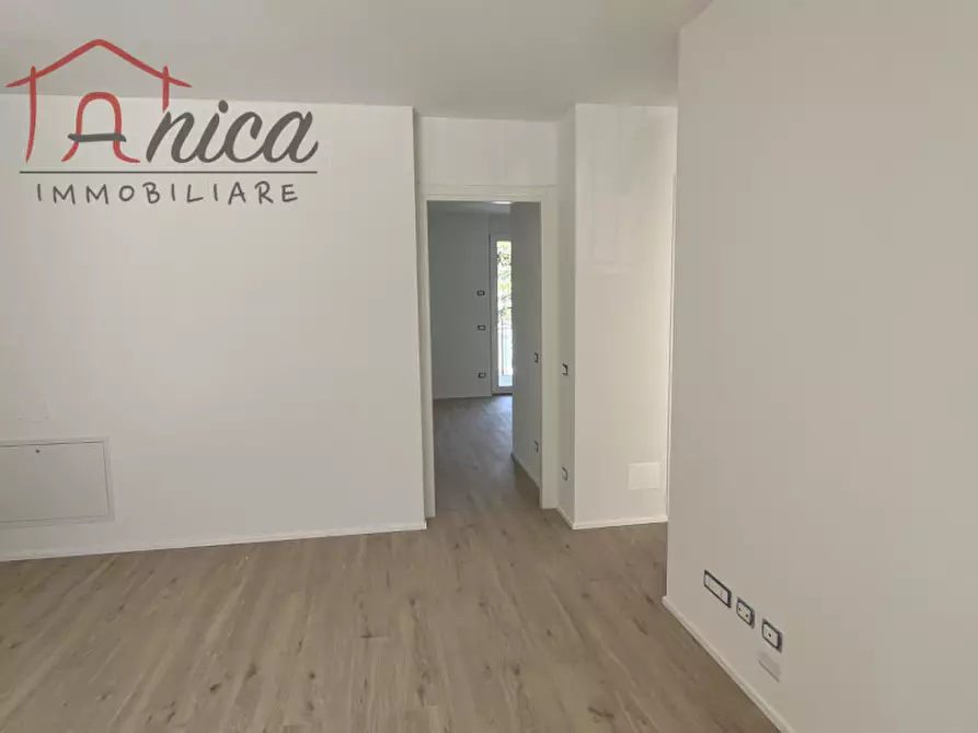 Immagine 4 di Appartamento in vendita  in Via della Canova a Trento