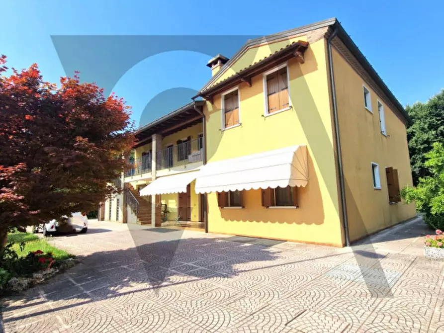 Immagine 2 di Appartamento in vendita  in Via Borgo Borghetto a Padova