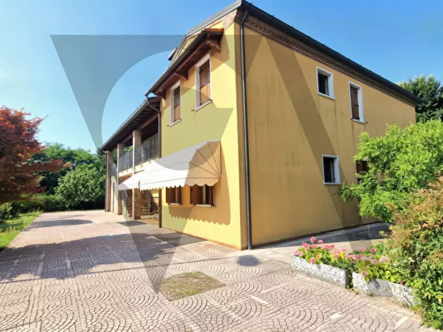 Immagine 3 di Appartamento in vendita  in Via Borgo Borghetto a Padova