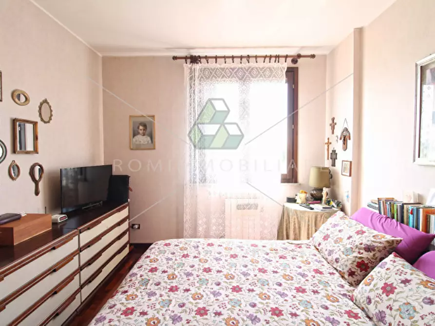 Immagine 8 di Villa in vendita  in Via Francesco Cilea a Roma
