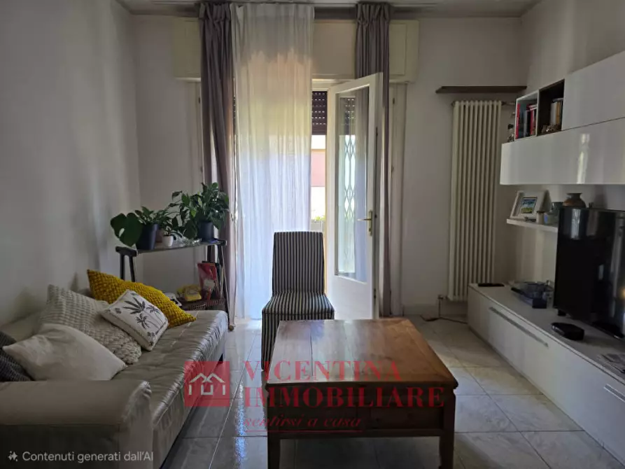Immagine 10 di Appartamento in vendita  in Via Rossini a Vicenza