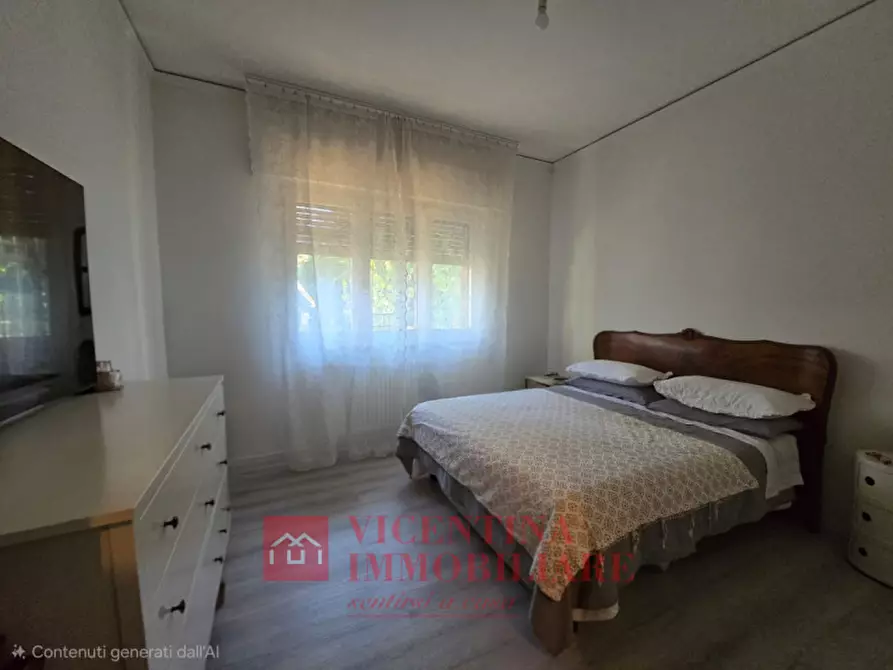 Immagine 15 di Appartamento in vendita  in Via Rossini a Vicenza