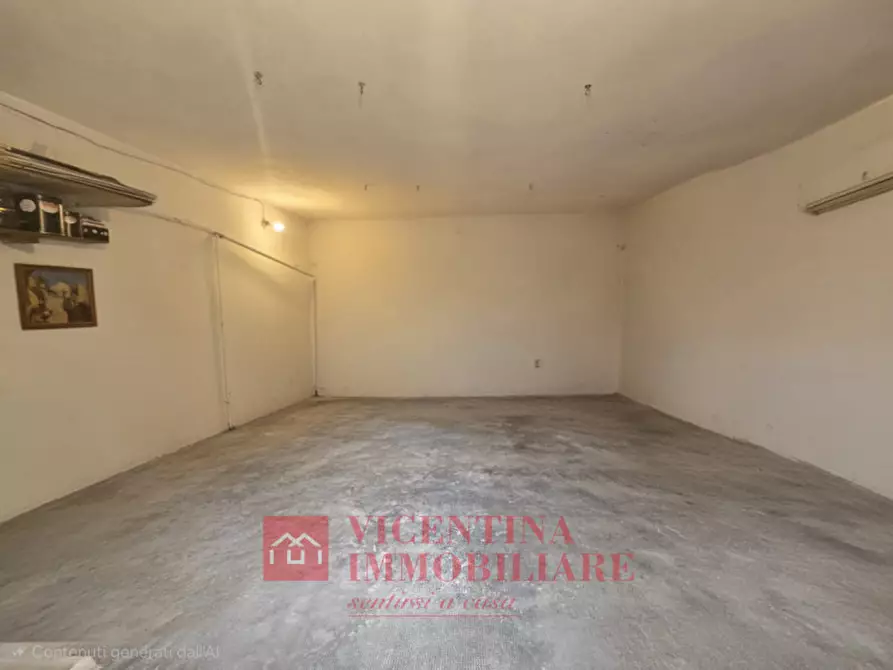 Immagine 20 di Appartamento in vendita  in Via Rossini a Vicenza