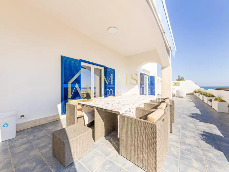 Immagine 14 di Villa in vendita  in Lungomare Enea a Anzio