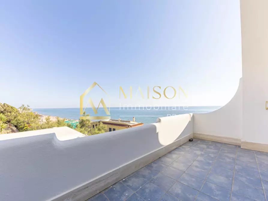 Immagine 16 di Villa in vendita  in Lungomare Enea a Anzio