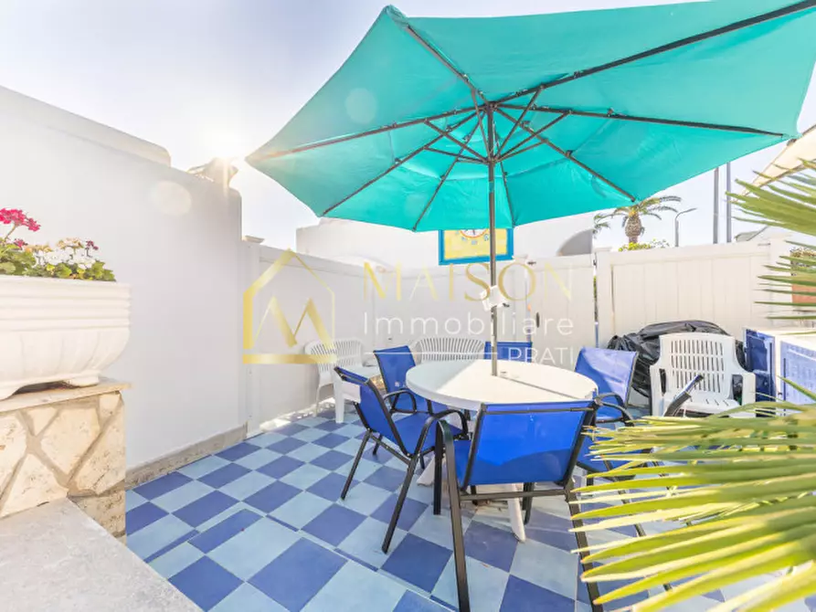 Immagine 29 di Villa in vendita  in Lungomare Enea a Anzio