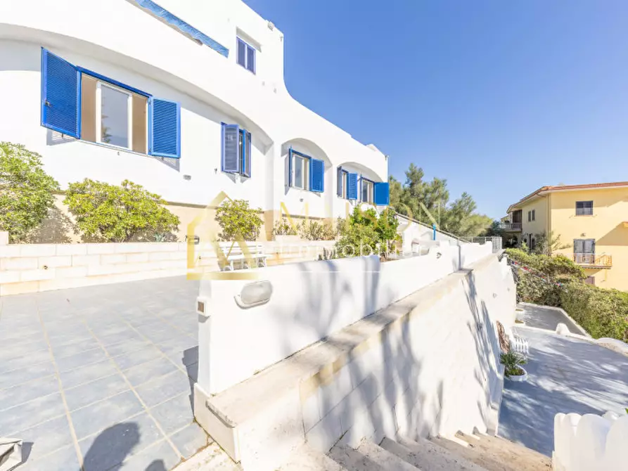 Immagine 71 di Villa in vendita  in Lungomare Enea a Anzio