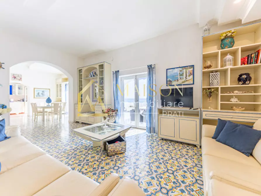 Immagine 83 di Villa in vendita  in Lungomare Enea a Anzio