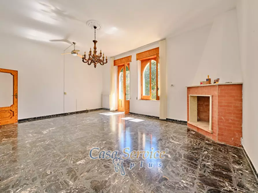 Immagine 4 di Casa bifamiliare in vendita  in Via Ada Negri a Oria
