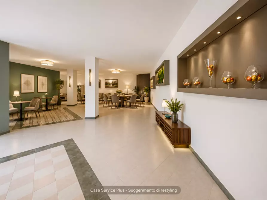 Immagine 10 di Attività commerciale in vendita  in Via Enrico Fermi a Taviano