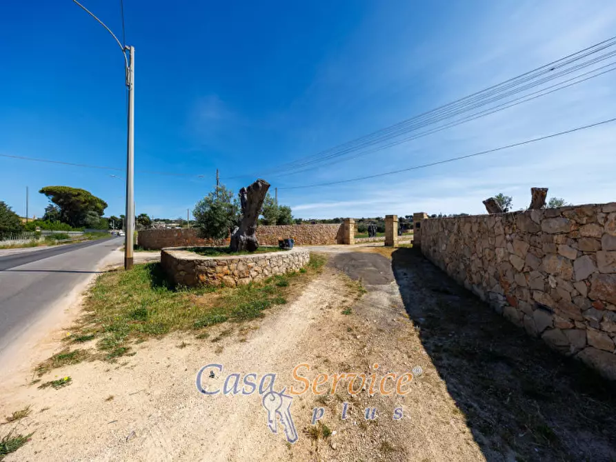 Immagine 19 di Villa in vendita  in Strada per Tuglie a Parabita