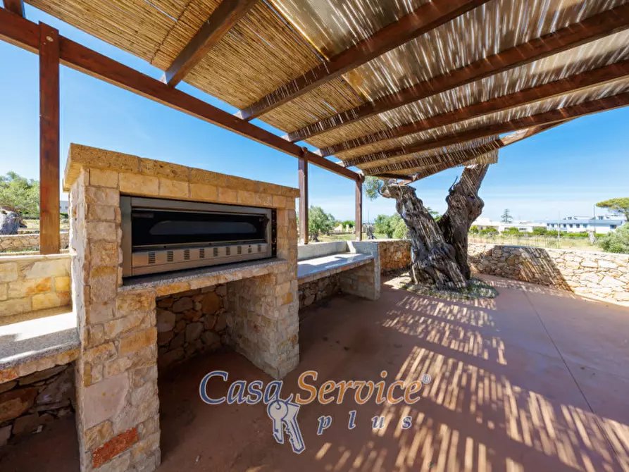 Immagine 33 di Villa in vendita  in Strada per Tuglie a Parabita