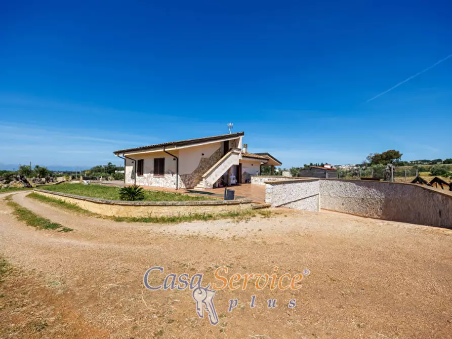 Immagine 45 di Villa in vendita  in Strada per Tuglie a Parabita