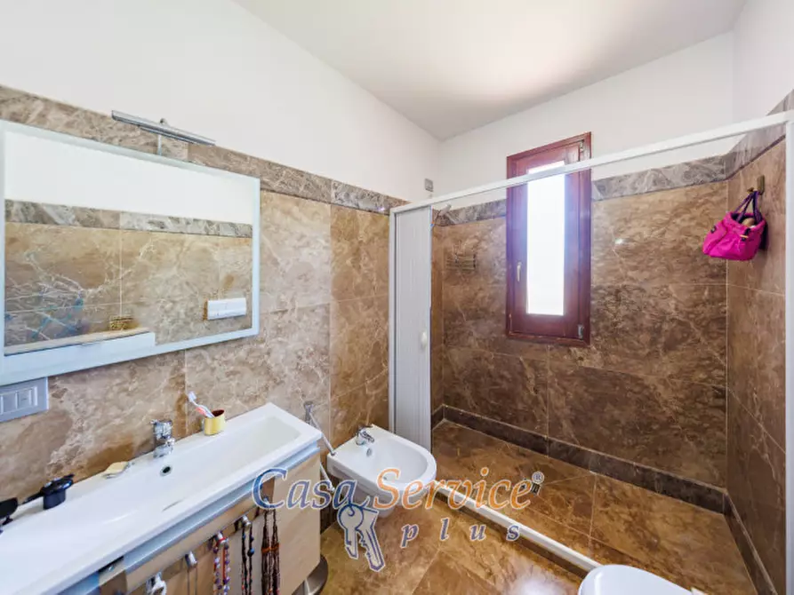 Immagine 71 di Villa in vendita  in Strada per Tuglie a Parabita