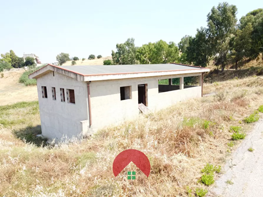 Immagine 11 di Villa in vendita  in C.DA PAPAGLIONE a Matera
