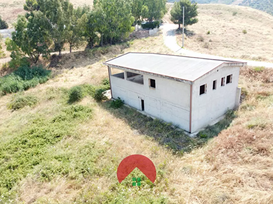 Immagine 13 di Villa in vendita  in C.DA PAPAGLIONE a Matera
