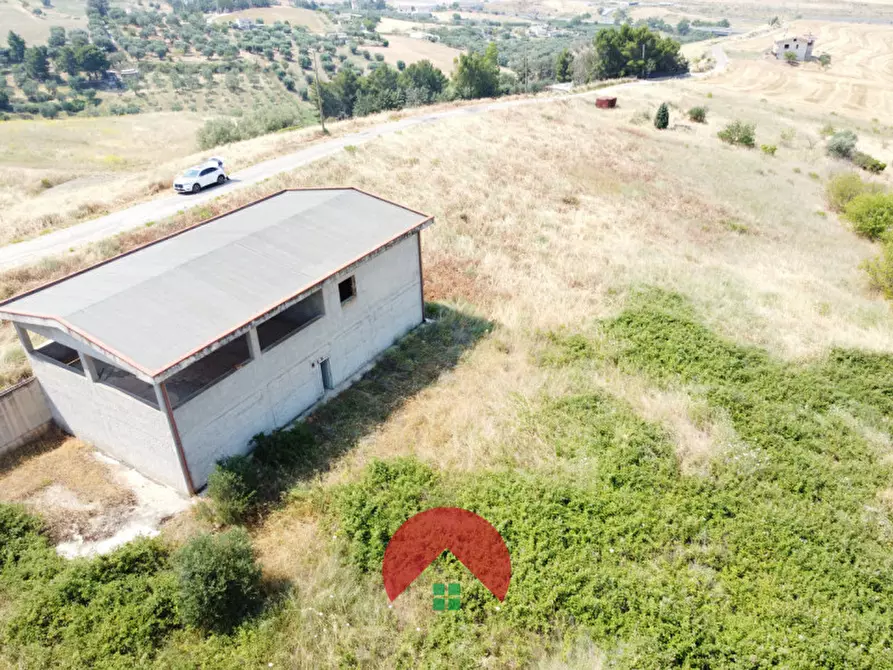 Immagine 16 di Villa in vendita  in C.DA PAPAGLIONE a Matera