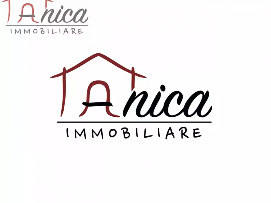 Immagine 17 di Appartamento in vendita  in Via della Canova a Trento