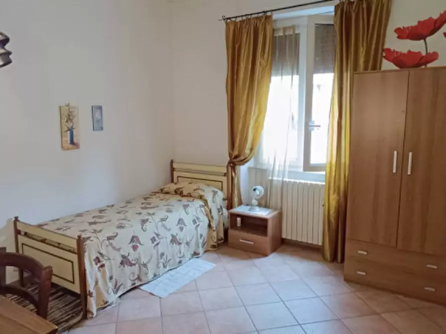 Immagine 2 di Camera in affitto  in Via Gioacchino Rossini 8 a Macerata