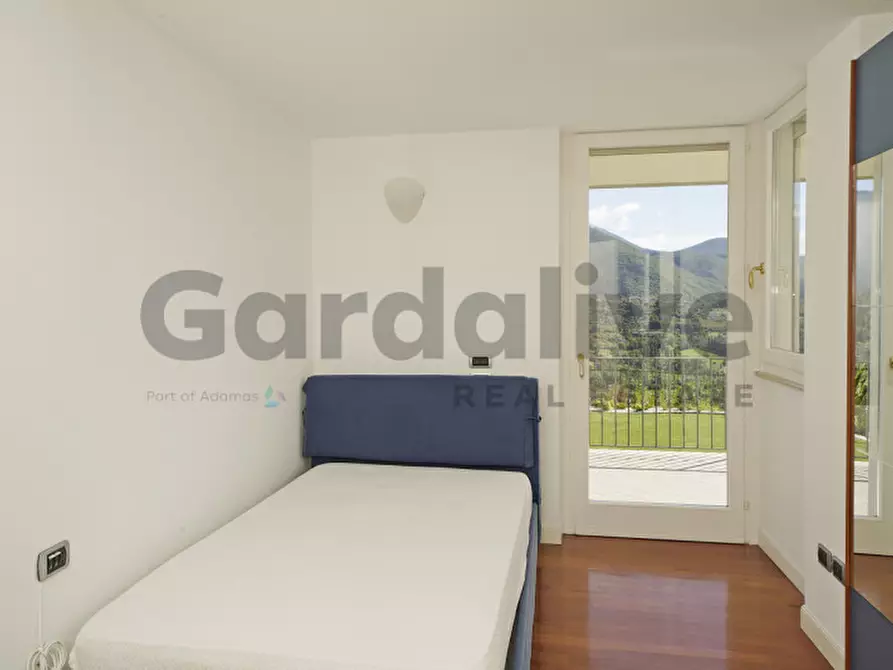 Immagine 15 di Villa in affitto  in Via Dosso del Fieno, 5 a Roè Volciano