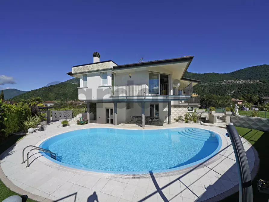 Immagine 34 di Villa in affitto  in Via Dosso del Fieno, 5 a Roè Volciano