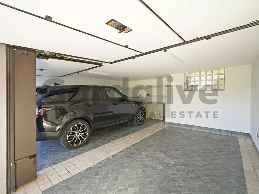 Immagine 37 di Villa in affitto  in Via Dosso del Fieno, 5 a Roè Volciano