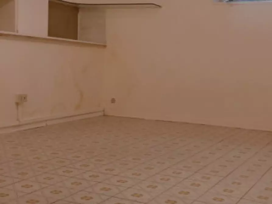 Immagine 2 di Appartamento in vendita  in Via Giovanni De Falco, 12 a Salerno