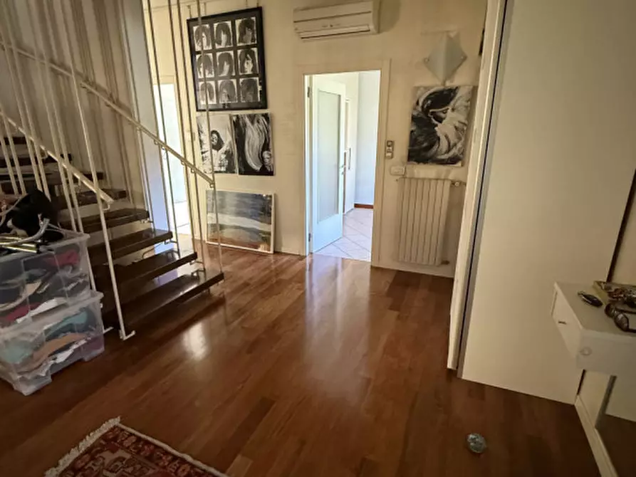 Immagine 2 di Villa in vendita  in VIA BRUNICO a Venezia