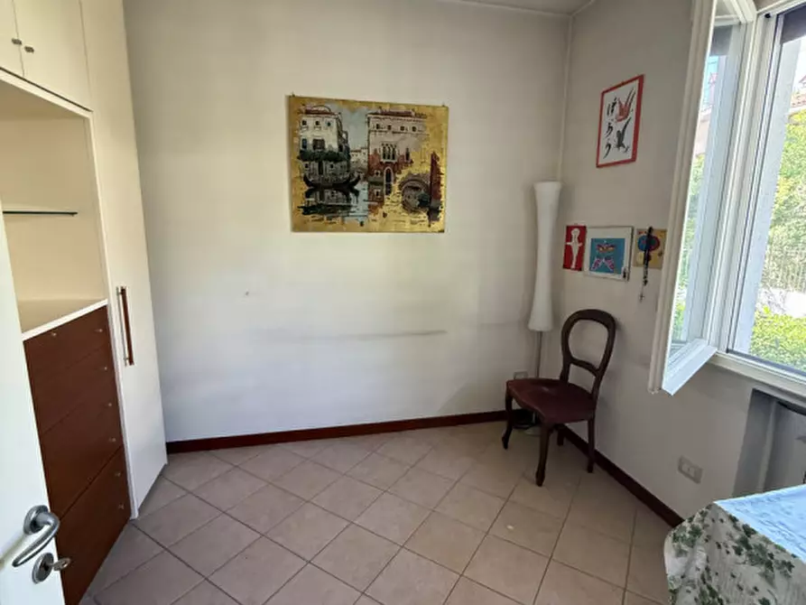 Immagine 15 di Villa in vendita  in VIA BRUNICO a Venezia