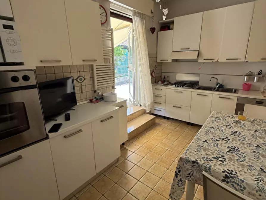 Immagine 19 di Villa in vendita  in VIA BRUNICO a Venezia