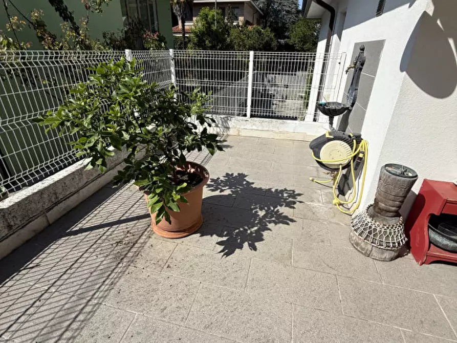 Immagine 20 di Villa in vendita  in VIA BRUNICO a Venezia