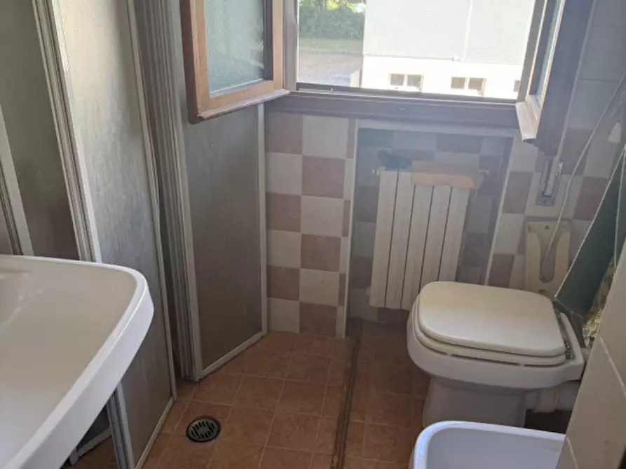 Immagine 32 di Villa in vendita  in VIA BRUNICO a Venezia