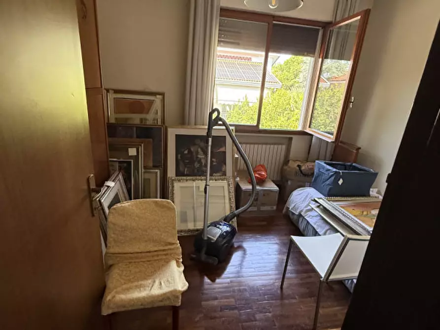 Immagine 34 di Villa in vendita  in VIA BRUNICO a Venezia
