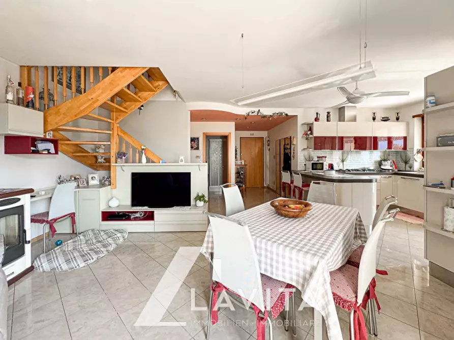 Immagine 5 di Appartamento in vendita  in Via Brennero - Brennerstraße a Laives .Leifers.