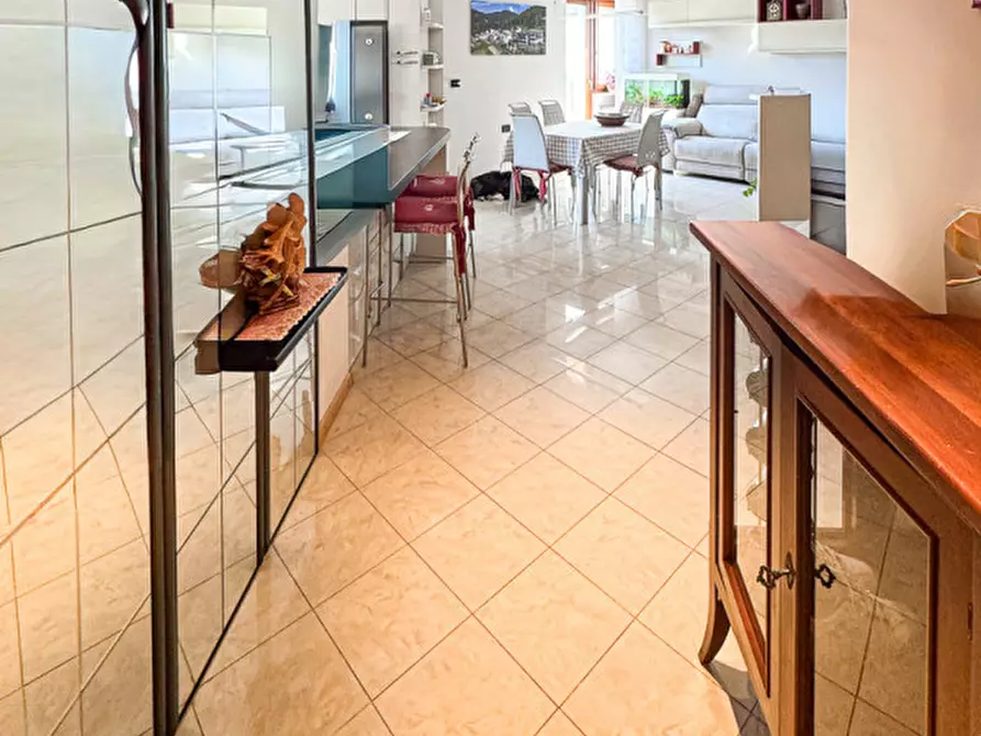 Immagine 15 di Appartamento in vendita  in Via Brennero - Brennerstraße a Laives .Leifers.