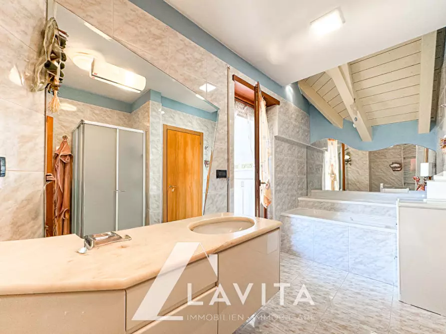 Immagine 25 di Appartamento in vendita  in Via Brennero - Brennerstraße a Laives .Leifers.