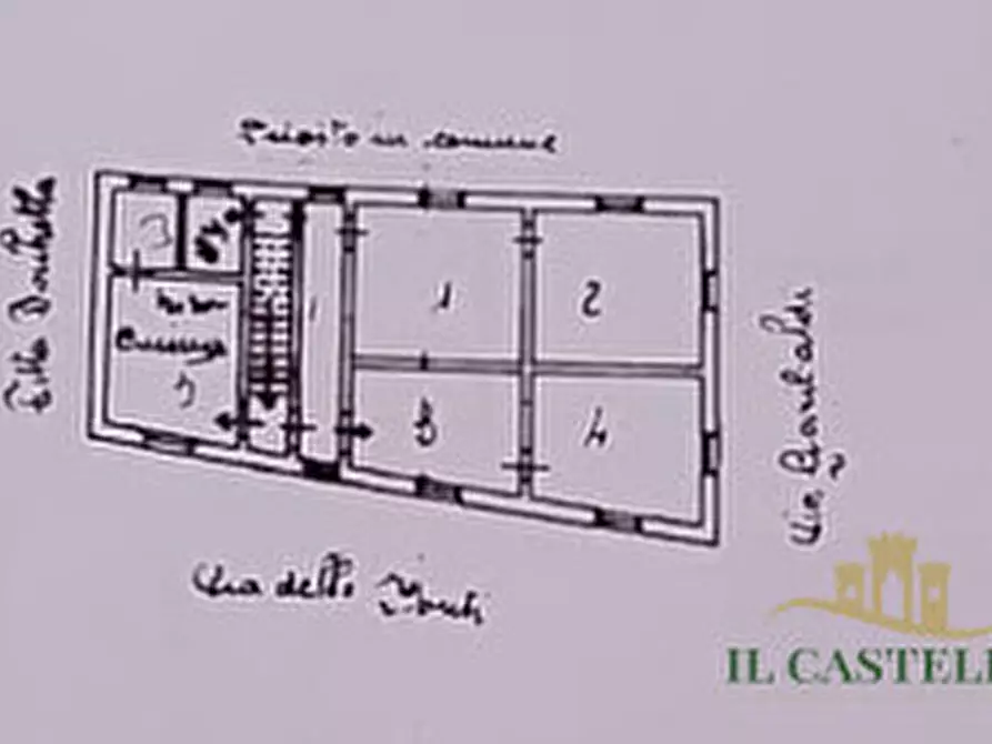 Immagine 35 di Villetta a schiera in vendita  a Castiglione Del Lago
