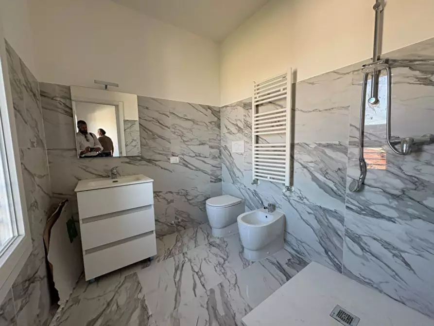 Immagine 10 di Ufficio in vendita  in Via Artidoro Boni a Padova
