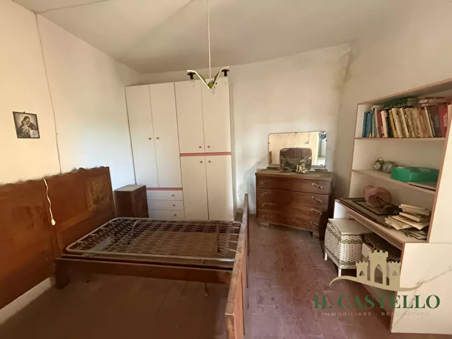 Immagine 27 di Villetta a schiera in vendita  a Castiglione Del Lago