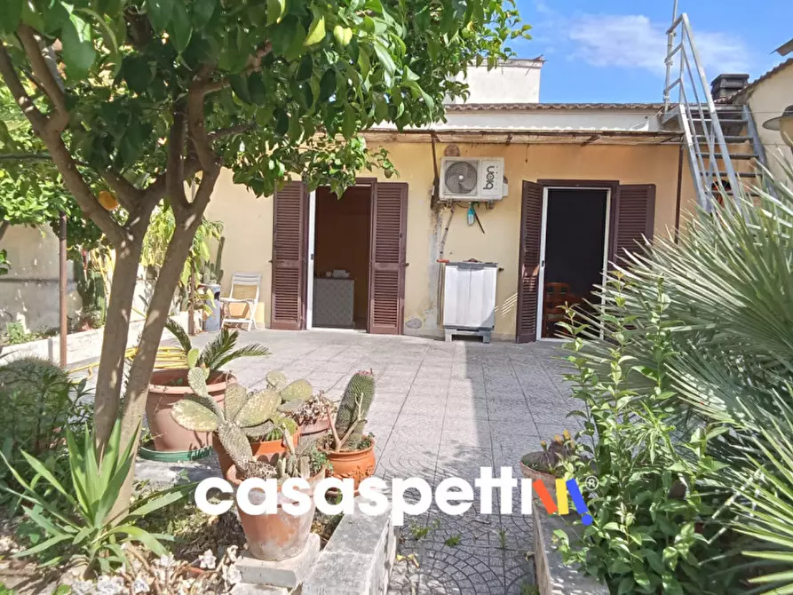 Immagine 1 di Appartamento in vendita  in Via delle Allodole 13 a Guidonia Montecelio