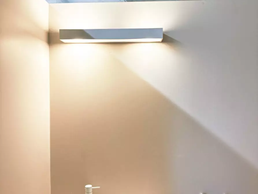 Immagine 6 di Ufficio in vendita  a Cortaccia Sulla Strada Del Vino .Kurtatsch A.