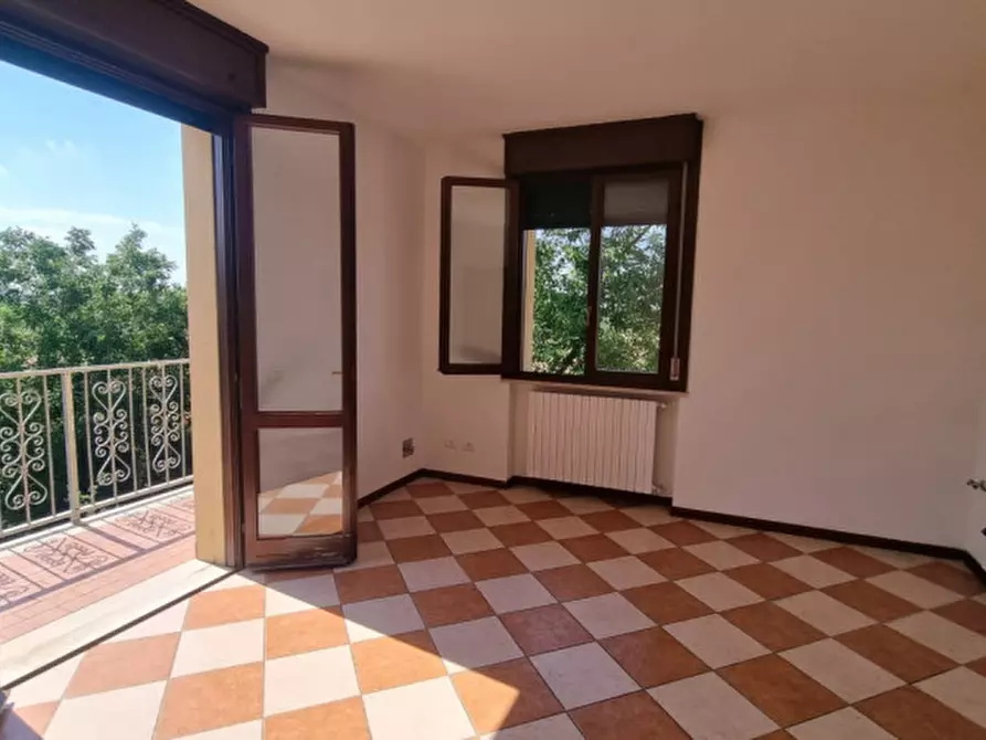 Immagine 2 di Appartamento in vendita  in Viale Leonardo da Vinci a Reggiolo