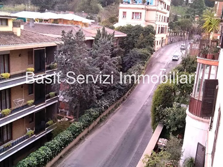 Immagine 37 di Appartamento in vendita  in Via Aurelia a Roma