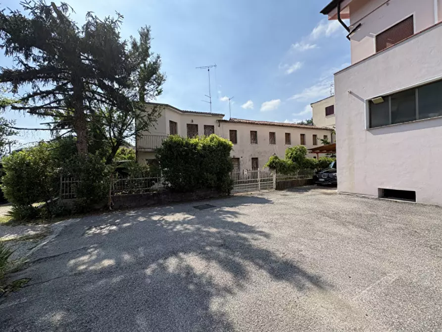 Immagine 4 di Rustico / casale in vendita  in via vallegia a Galzignano Terme