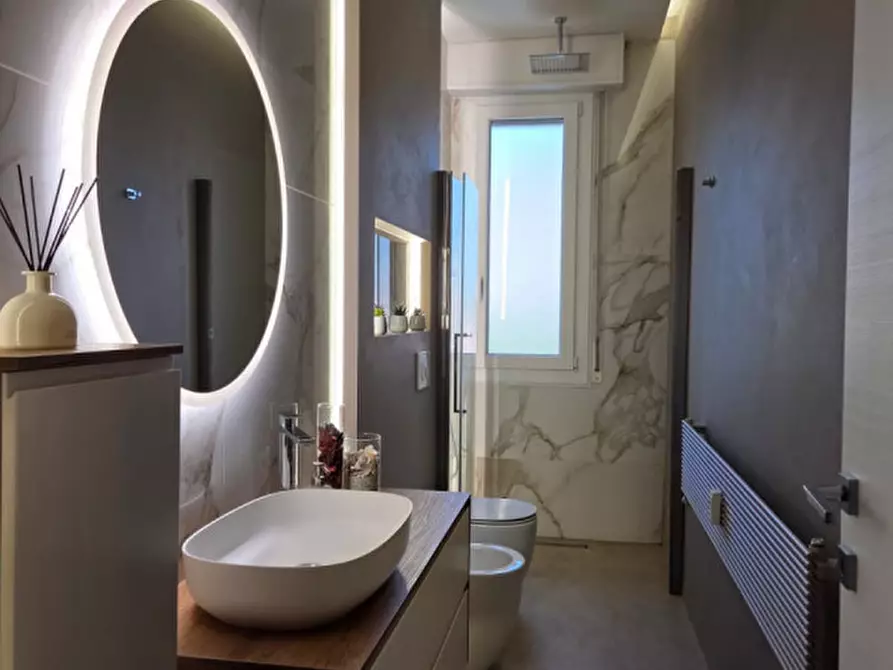 Immagine 9 di Attico in vendita  in Via Giacomo Pallotti a Bologna