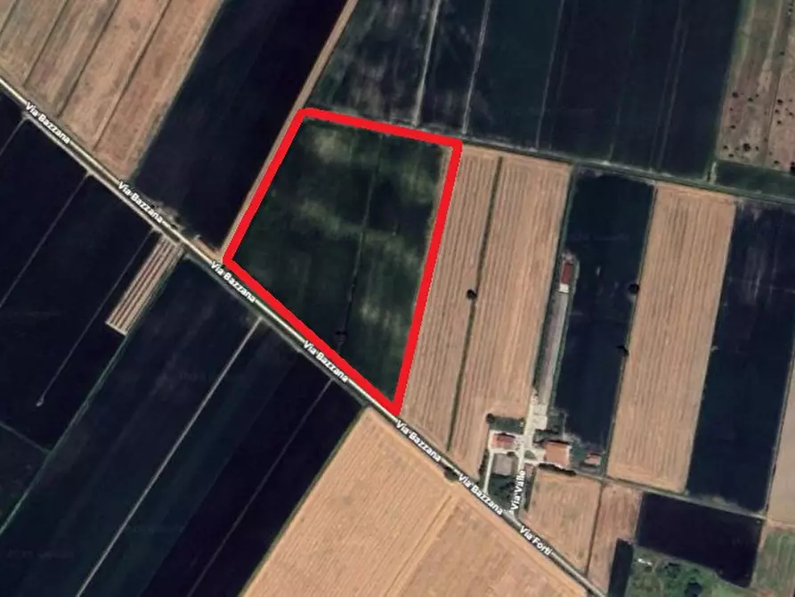 Immagine 15 di Terreno in vendita  in Va Bazzana a Sant'urbano