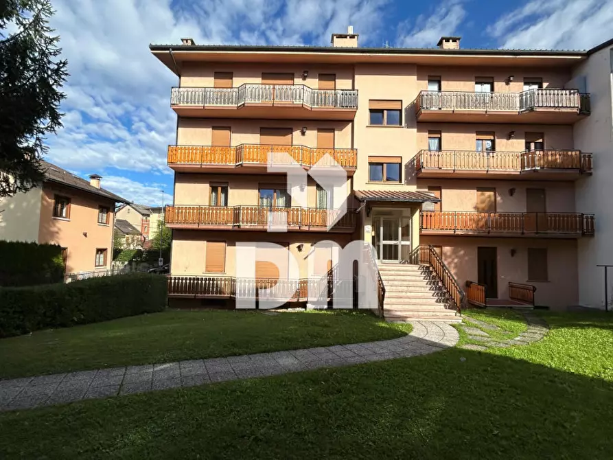 Immagine 5 di Appartamento in vendita  in Via Giuseppe Garibaldi a Asiago