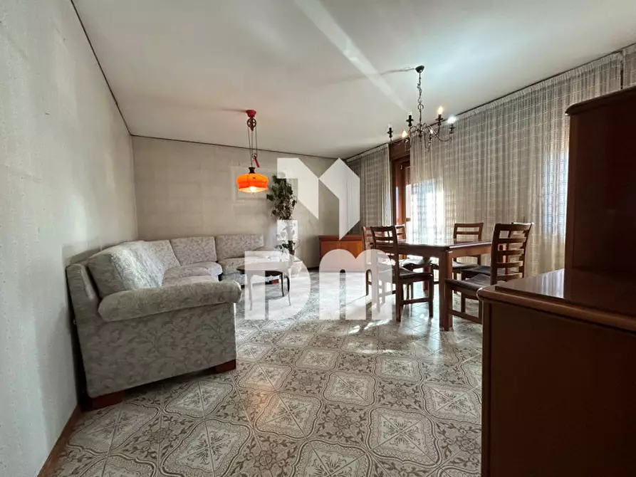 Immagine 13 di Appartamento in vendita  in Via Giuseppe Garibaldi a Asiago