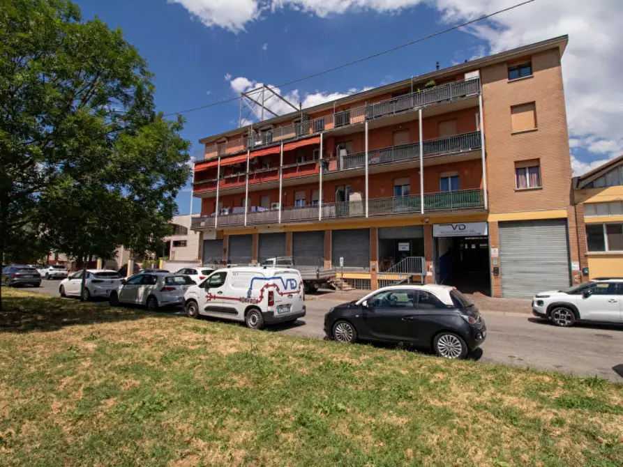 Immagine 2 di Appartamento in vendita  in Via Bartolomeo Provaglia a Bologna